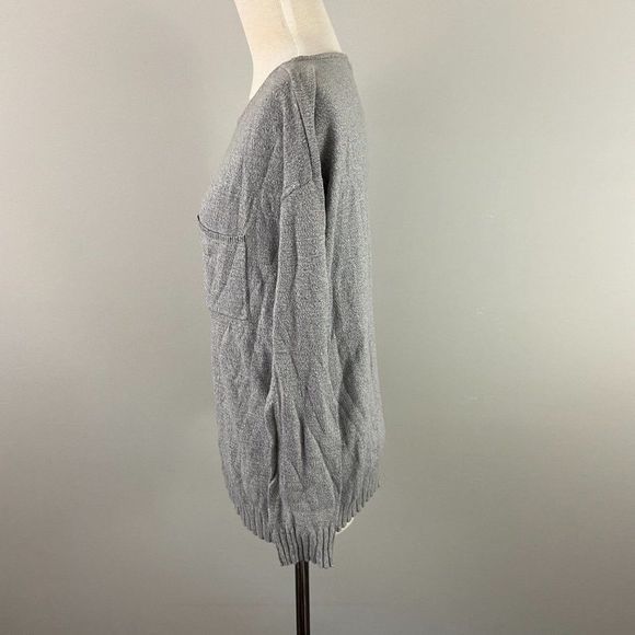 🌿4/$35🌿GAP‎ Grey Sweater with Pocket - Picture 3 of 7